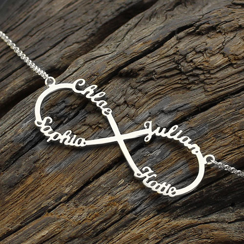 Personalized Moms Infinity Necklace - 4 Names