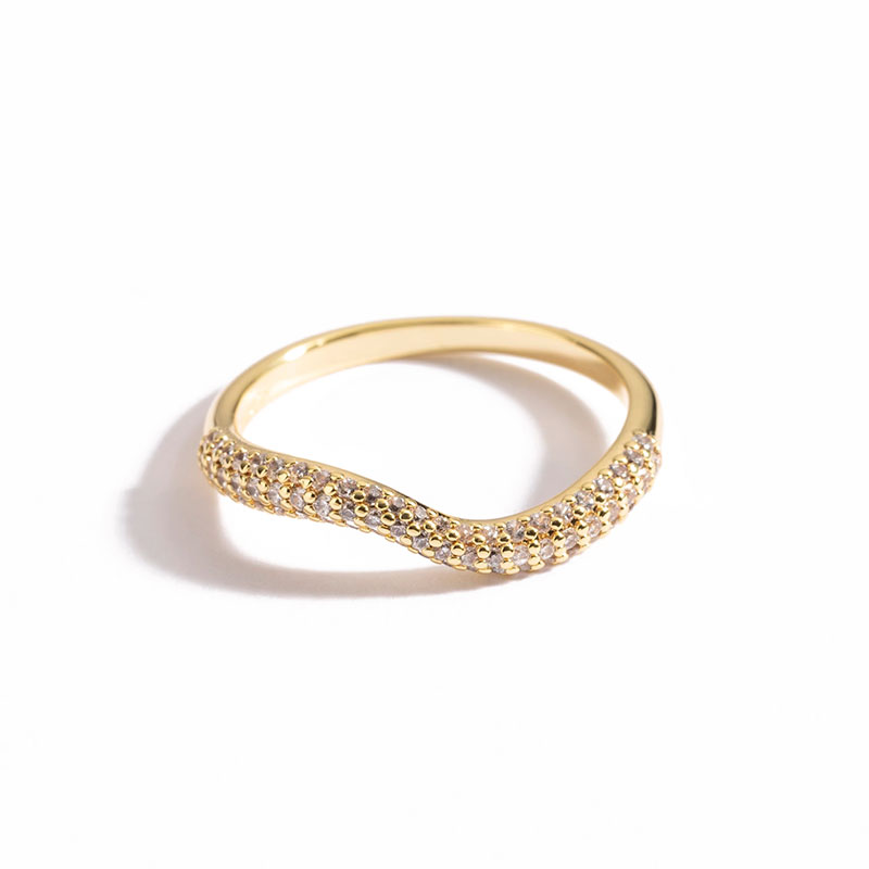 1-טבעת-Patricia-זהב
